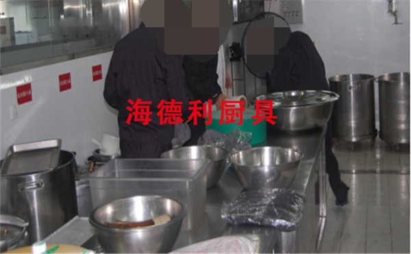西安蓮湖冬季廚房不銹鋼設備使用需注意的5個元素